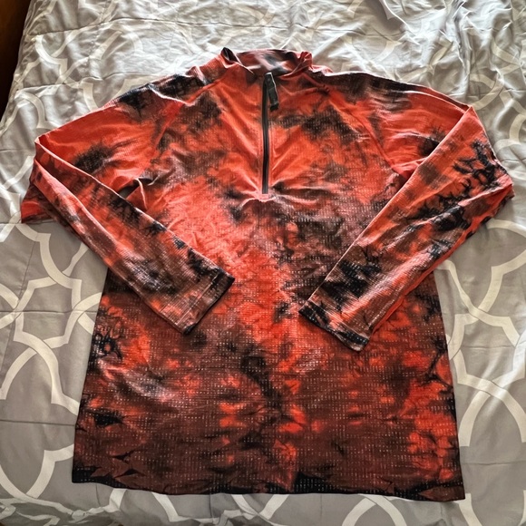 Men’s lululemon size medium tie die long sleeve - Picture 1 of 1